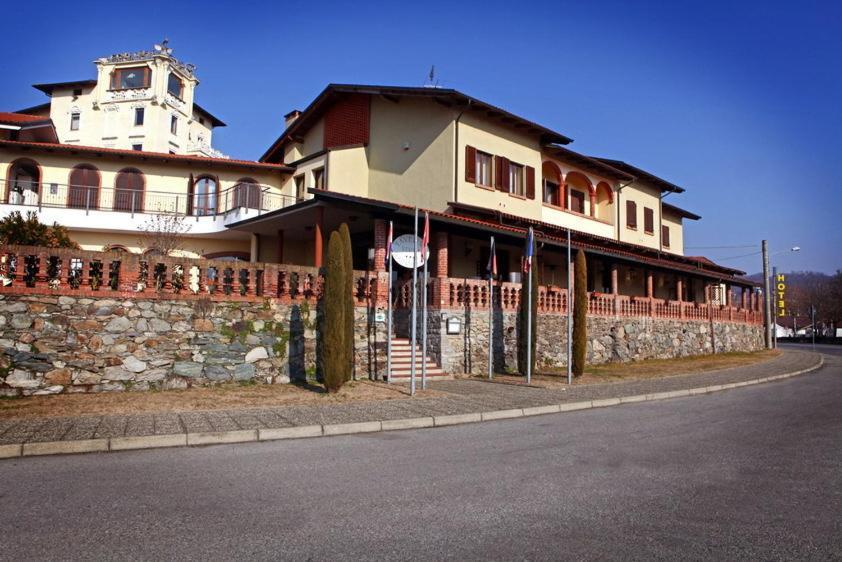 Hotel Ristorante Taverna Verde Piverone Kültér fotó